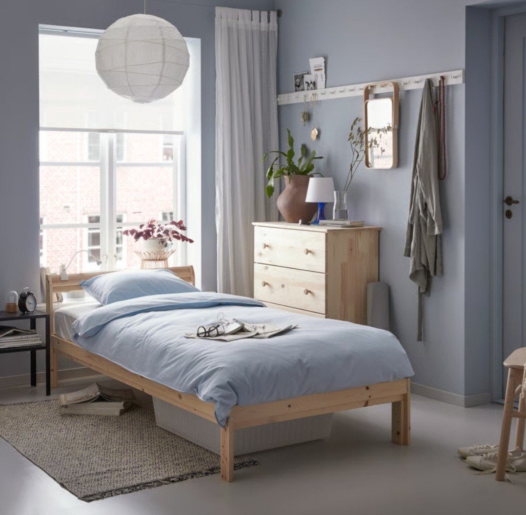 Ikea Neiden bed, 90x200, incl. lattenbodem. 2 beschikbaar!, Ophalen, Gebruikt, 90 cm, 200 cm
