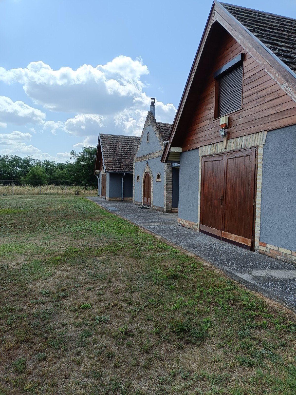 te koop in Hongarije mega woonboerderij lajosmize, 10 kamers, Overige soorten, Lajosmize, Overig Europa