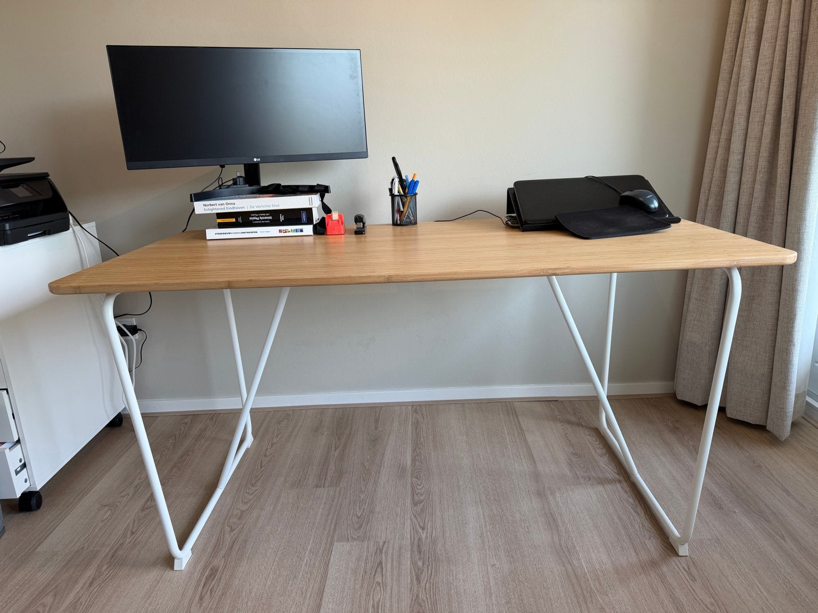 IKEA ÖVRARYD bamboe tafel met wit onderstel (150x78 cm), Ophalen, Gebruikt, Hout, IKEA