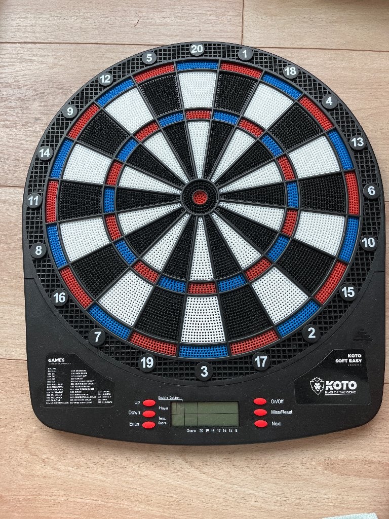 Softtip dartbord met verstelbaar statief en pijlen, Ophalen, Zo goed als nieuw, Dartbord, Soft tip
