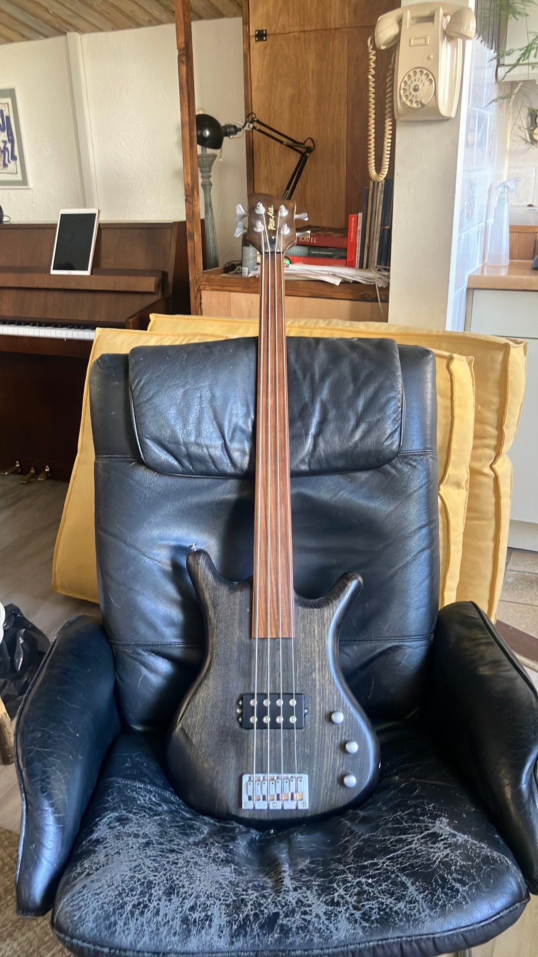 Rok Axe fretless bas, Ophalen, Gebruikt, Elektrisch, Fretloos