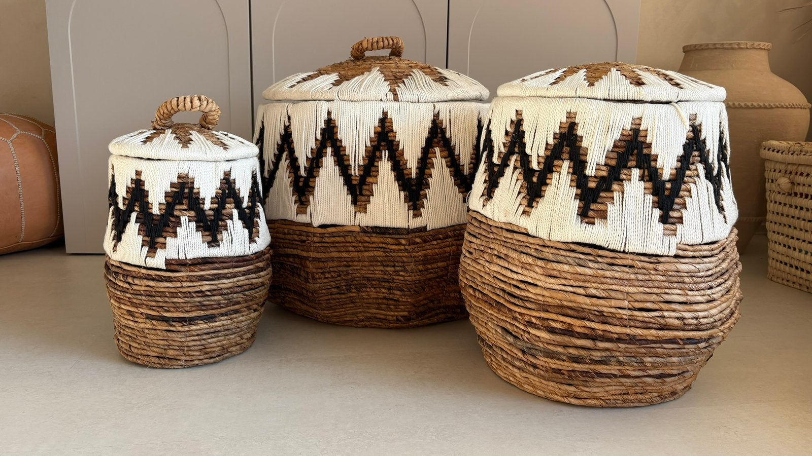 Zigzag bol manden met deksel uit bali boho sfeer in huis, Overige materialen, Mand, Handgemaakt, Rond