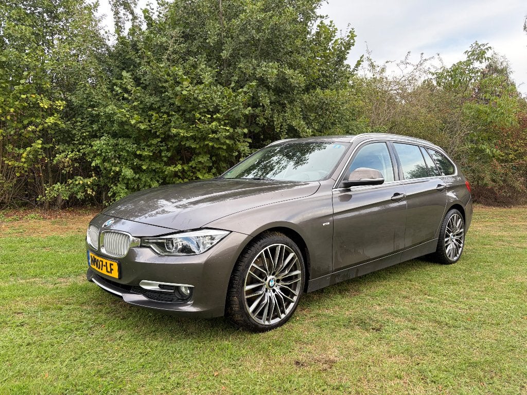 BMW 3-Serie 316I Touring 2014 F31 AUT Trekhaak, Automaat, Dealer onderhouden, 650 kg, Particulier