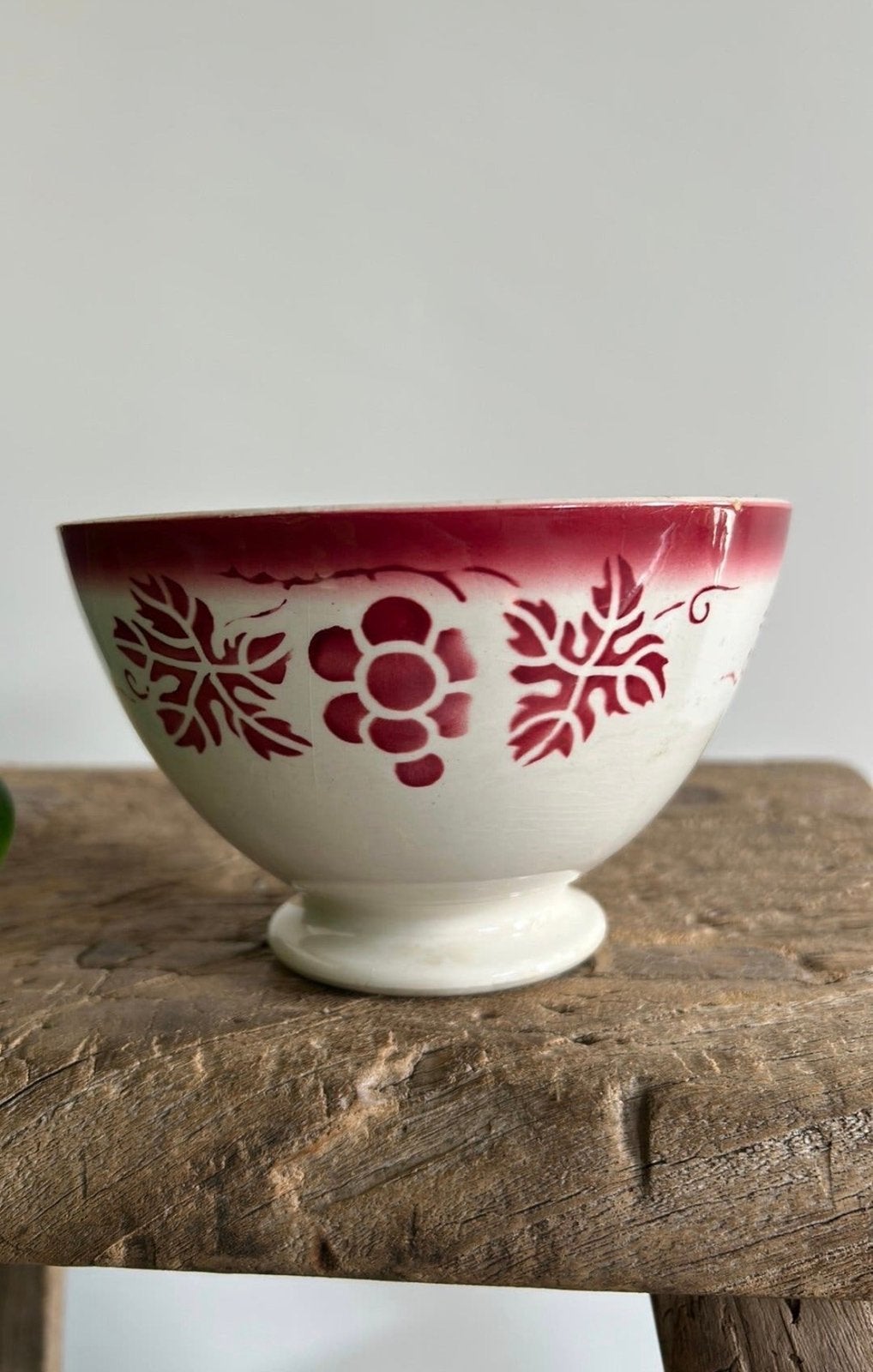 Franse spoelkom luneville rood motief, Antiek en Kunst, Verzenden