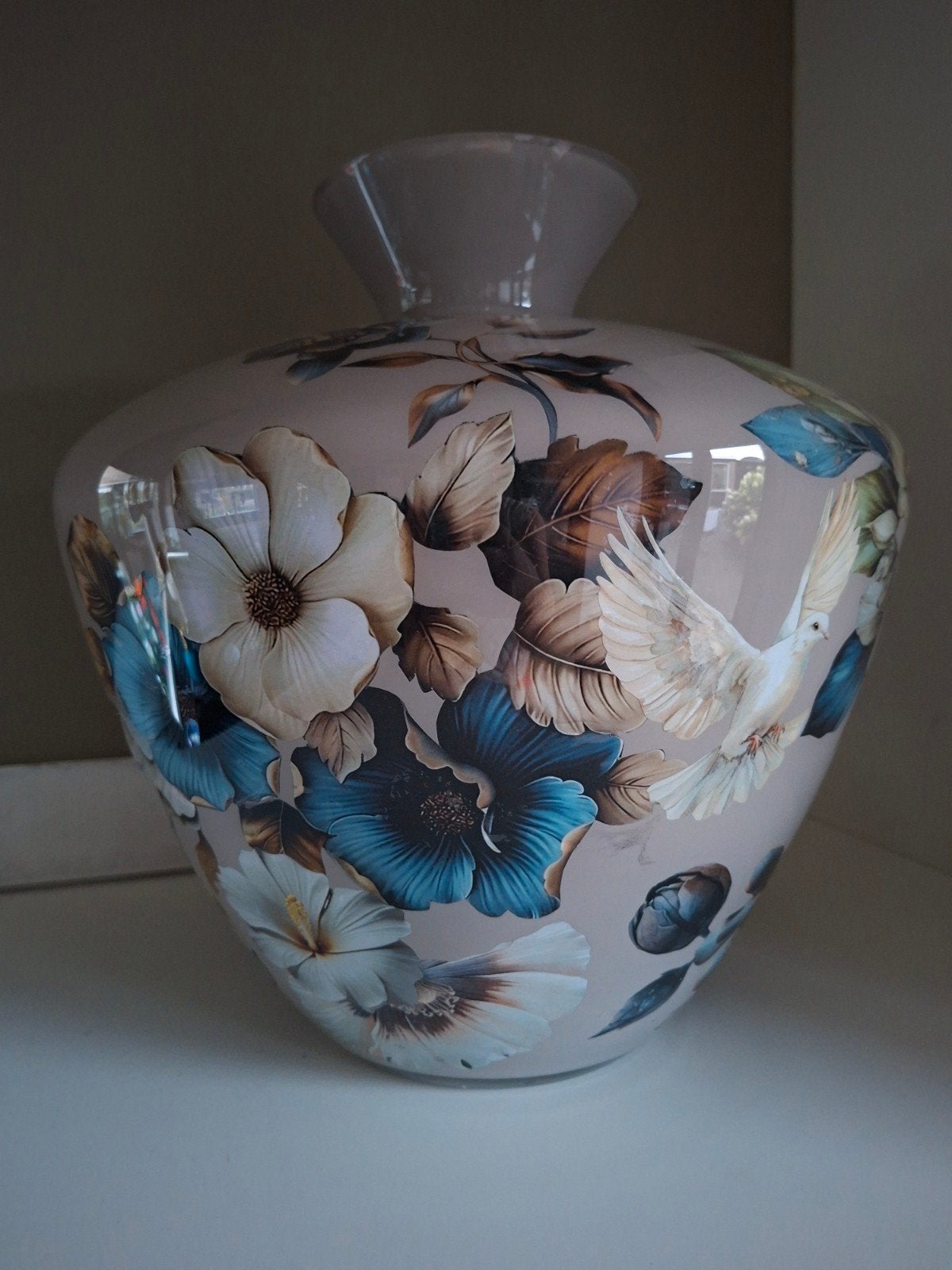 Bijzonder mooie vaas, Handgemaakt, Beige, Ophalen of Verzenden, Glas