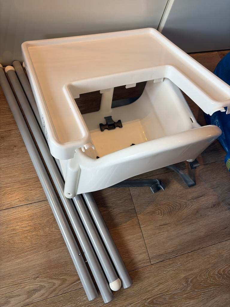 IKEA Antilop kinderstoel met afneembaar eetblad, Ophalen, Zo goed als nieuw, Overige typen, Afneembaar eetblad