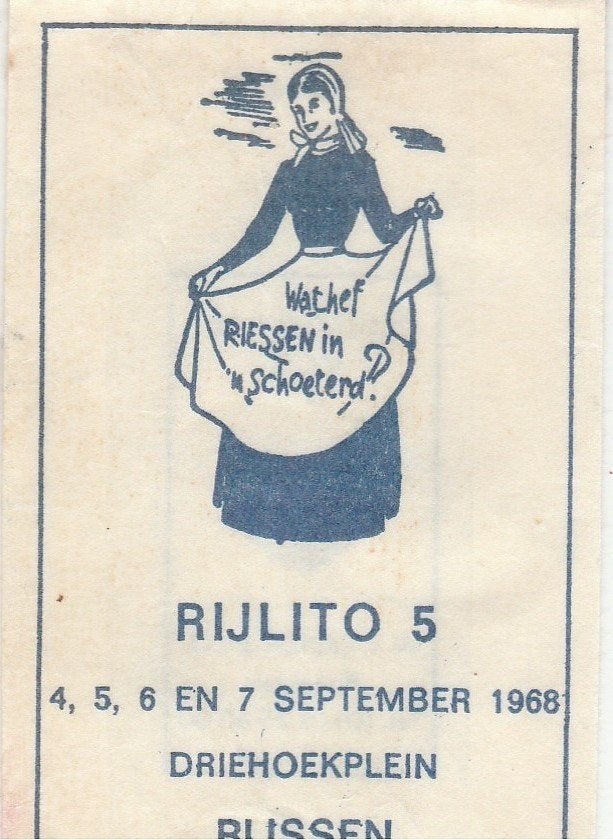 RIJLITO Driehoekplein Rijssen 1968 - wat hef Riessen in 'n, Ophalen of Verzenden