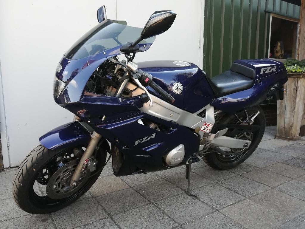Yamaha FZR 600, Motoren, 4 cilinders, Motorrijbewijs A, Gebruikt, Meer dan 35 kW