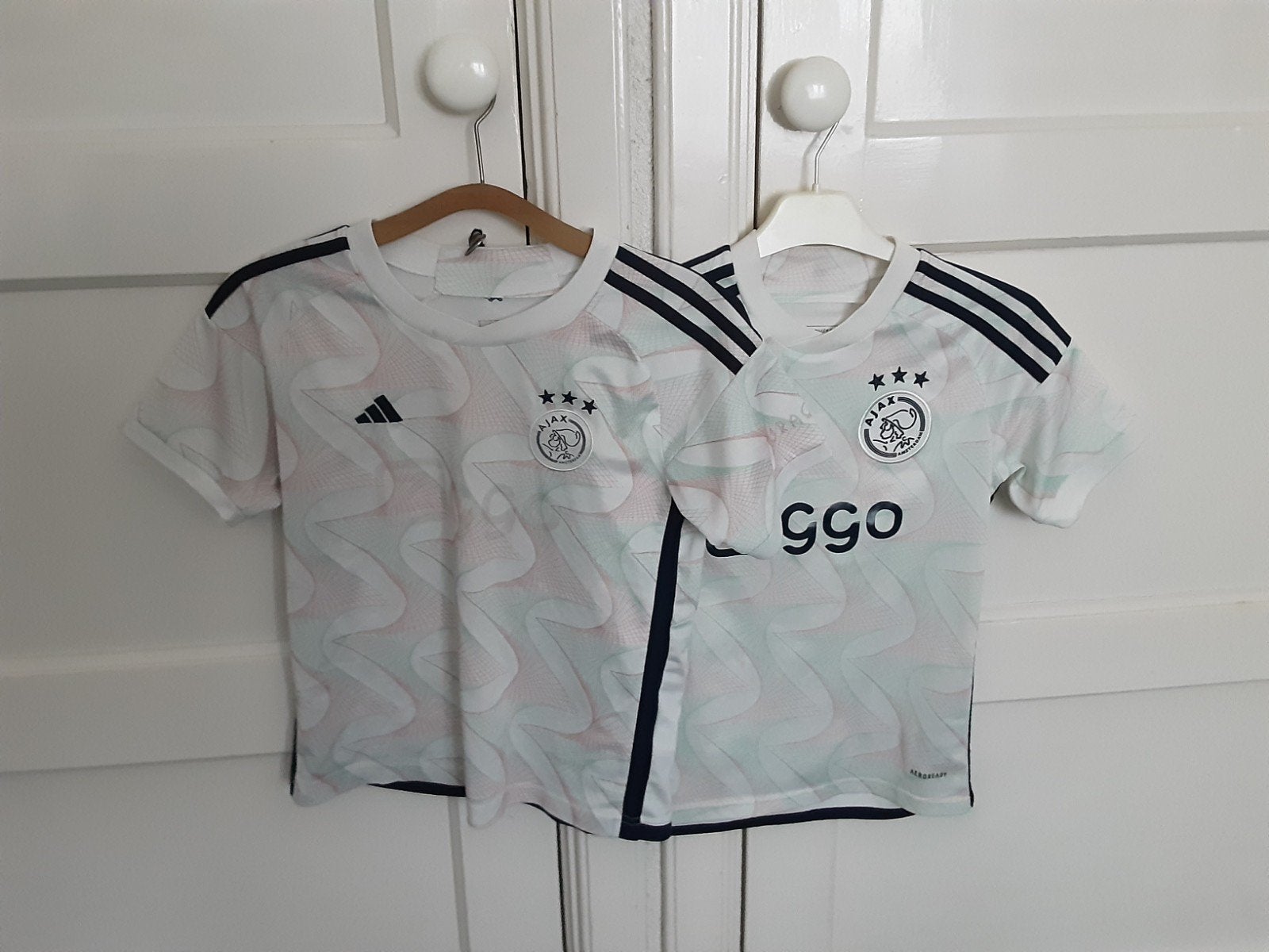 2 Ajax shirts. 11/12  jaar, Ophalen, Adidas, Jongen of Meisje, Zo goed als nieuw