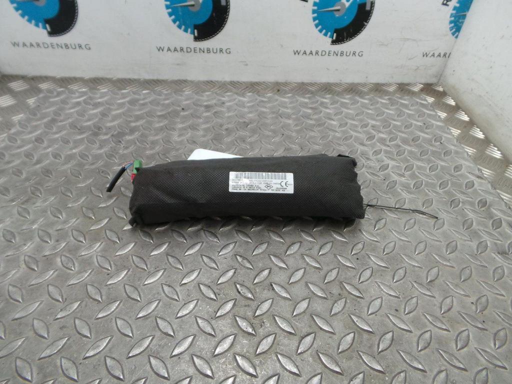 DACIA DUSTER AIRBAG RECHTS 2012, Ophalen of Verzenden, Gebruikt, Stiba lid