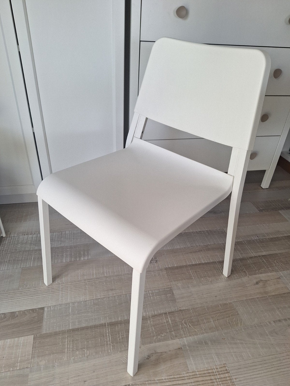 IKEA Teodores stoel wit - Zeer goede staat, Ophalen, Kunststof, Wit, Zo goed als nieuw