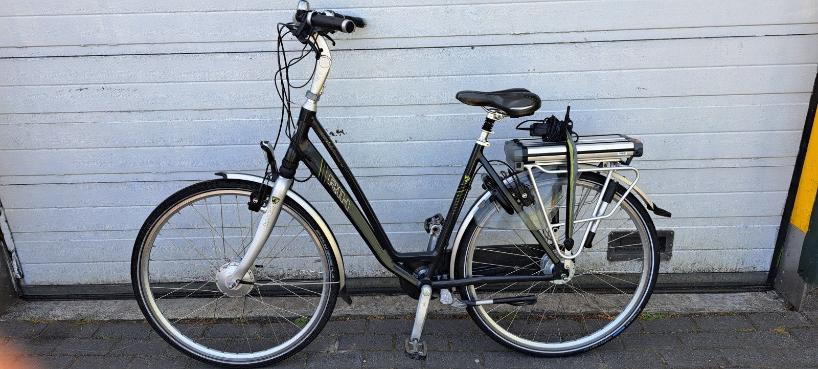 Zeer nette Rih Omega 8700km elektrische fiets, 53 tot 56 cm, Velgrem, Zo goed als nieuw, Ophalen