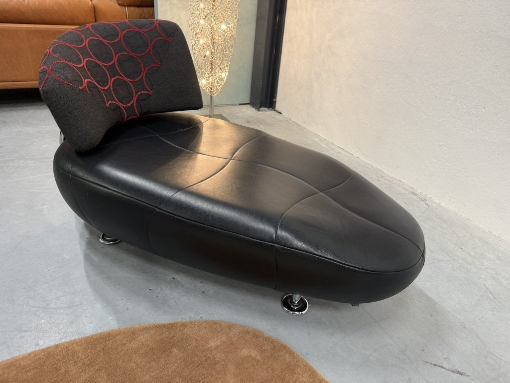 Leolux Kikko Chaise Longue zwart leer stof Desgn Fauteuil, Huis en Inrichting, Banken | Bankstellen, Info@leolux.nl, 150 tot 200 cm