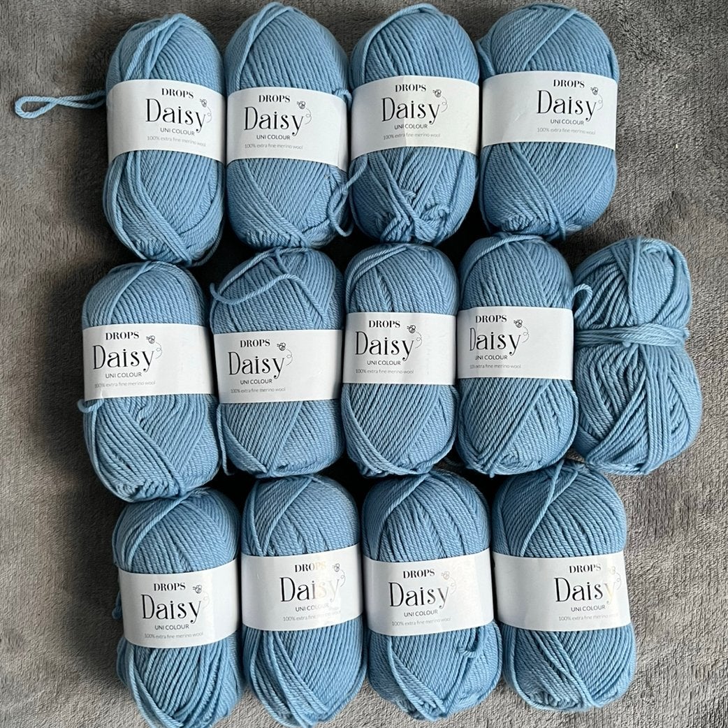 Drops Daisy 100% merino wol - lichtblauw - 13 bollen, Ophalen of Verzenden, Nieuw, Breien of Haken, Wol of Garen
