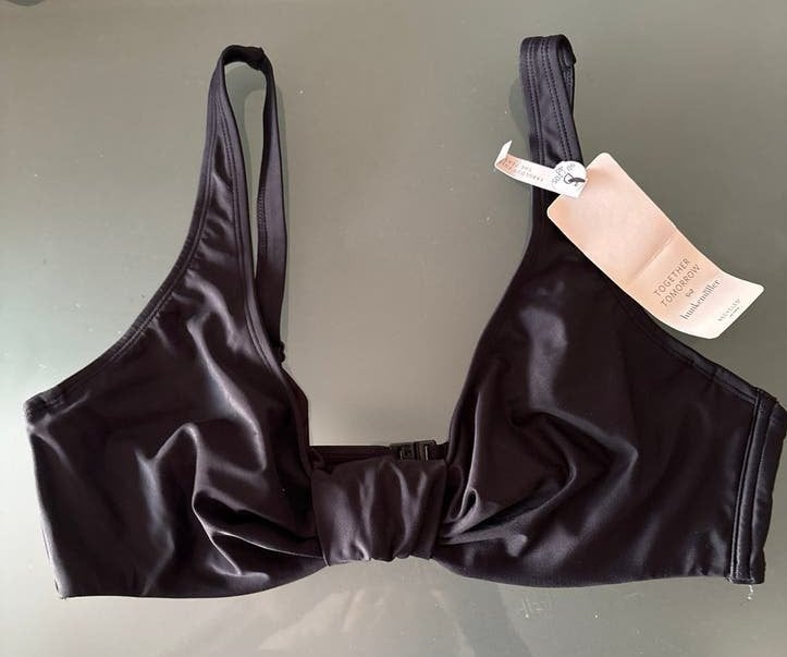 Hunkemöller Bikini Top 90D Zwart Nieuw met kaartjes, Ophalen of Verzenden, Nieuw, Zwart, Bikini