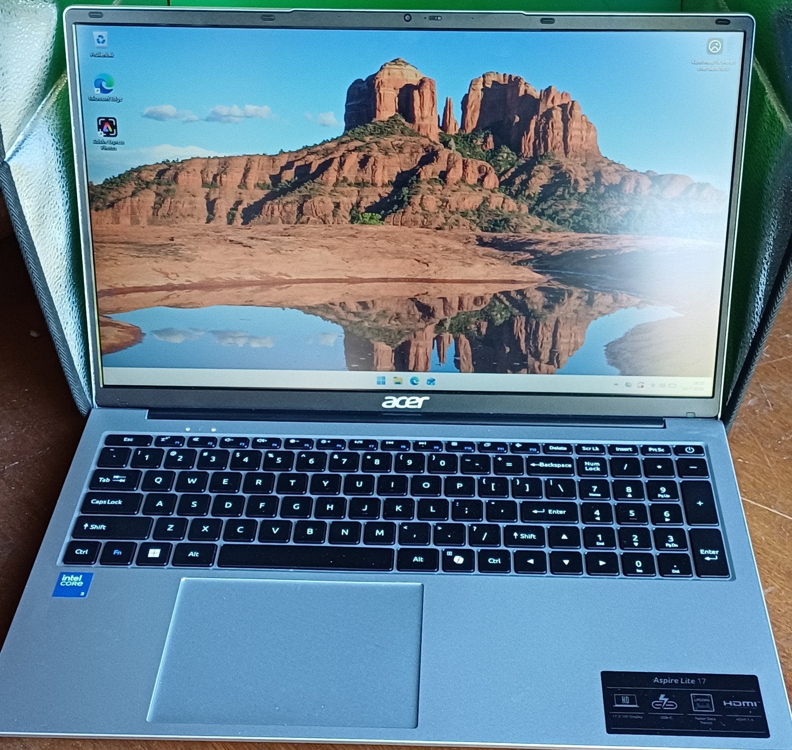 Acer Aspri Lite 17 met Windows 11, Ophalen of Verzenden, Zo goed als nieuw, 13 inch of meer, 64 GB