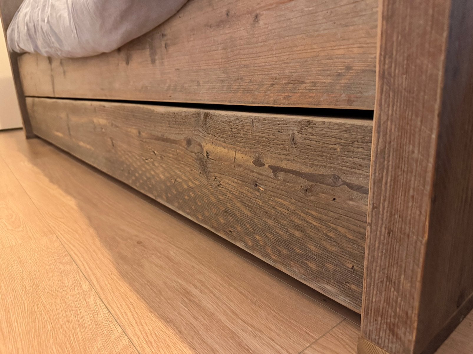 Stoer steigerhouten jongensbed 90 x 200 met logeer lade, Ophalen, Zo goed als nieuw, Eenpersoons