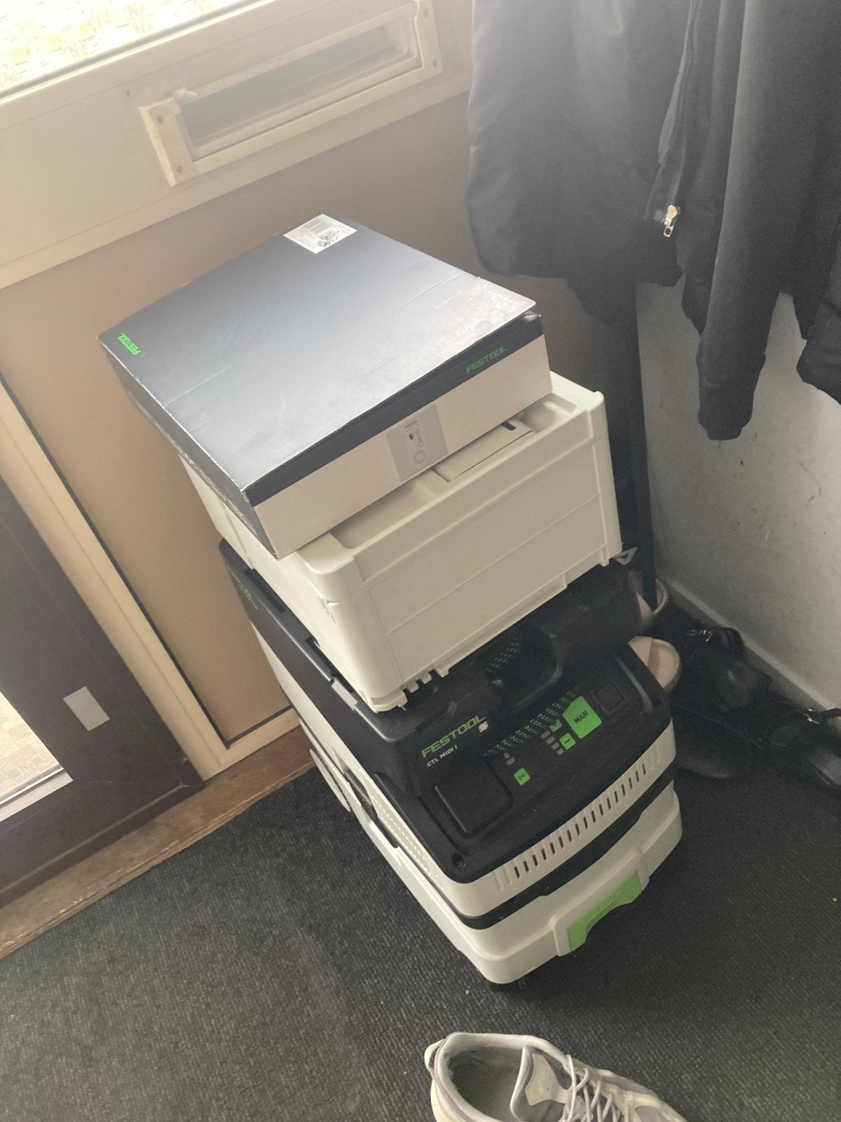 Festool stofzuiger en schuurmachine zgan, Doe-het-zelf en Verbouw, Bouwverlichting, Ophalen of Verzenden, Zo goed als nieuw, Minder dan 50 watt