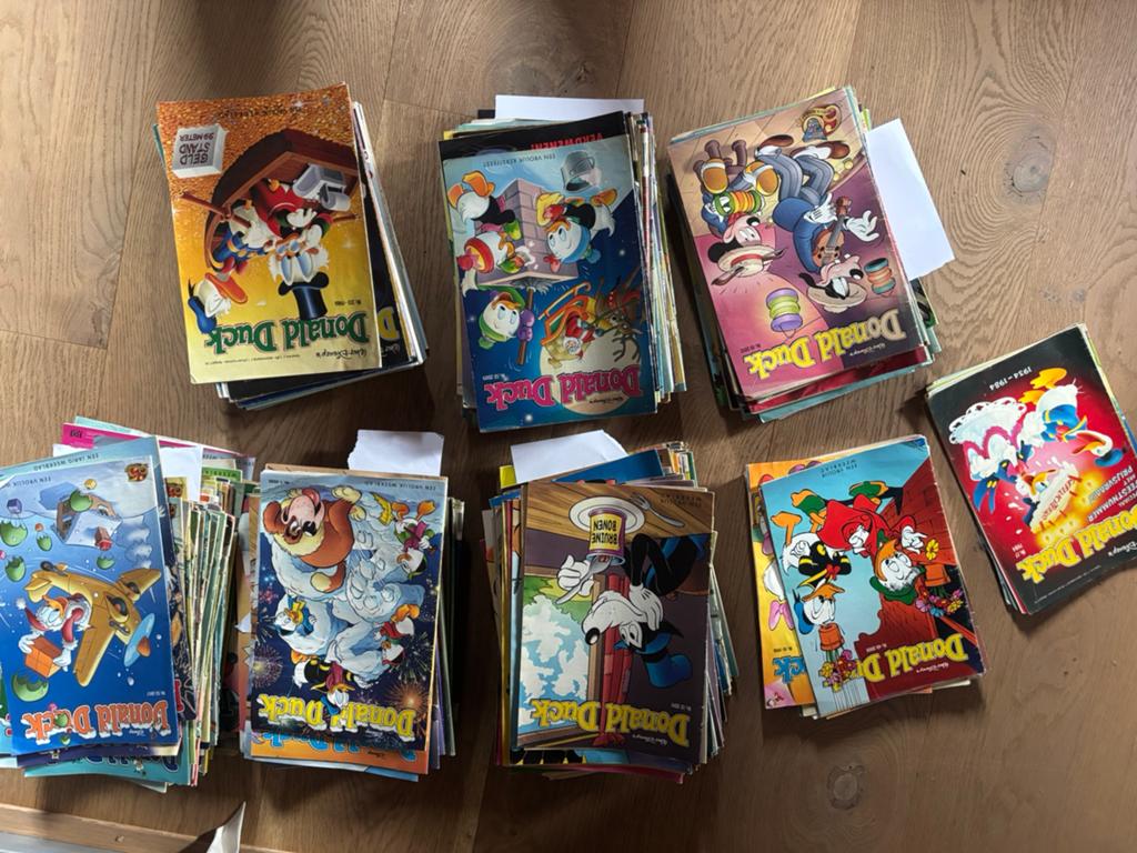 Donald Duck 385 stuks voor 25 euro!, Boeken, Stripboeken, Meerdere stripboeken, Ophalen, Zo goed als nieuw