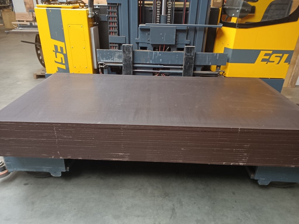 Betonplex 18 mm antislip laag voor een aanhangwagen, Niet ingevuld, Minder dan 20 mm, Niet ingevuld, Nieuw