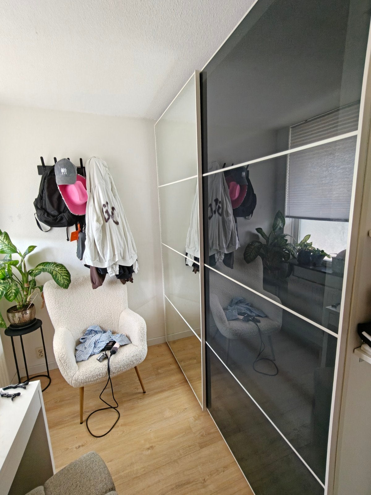 IKEA PAX kastdeur - spiegel en donkergrijs, Gebruikt, 200 cm of meer, Minder dan 25 cm, Modern