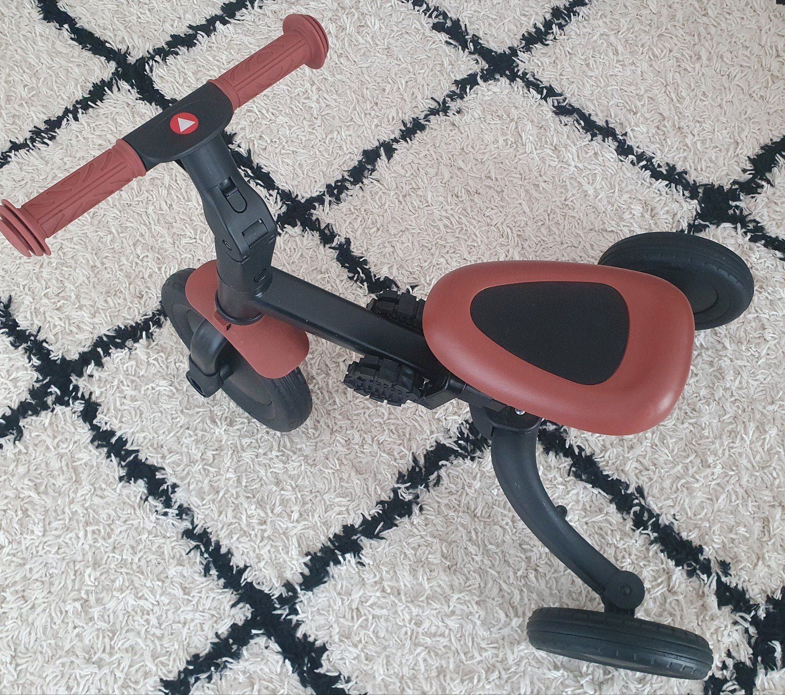 IN NIEUWSTAAT! Topmark 4 in 1 driewieler loopfiets zwart, Ophalen of Verzenden, Zo goed als nieuw, Loopfiets