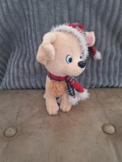 Hond knuffel met sjaal en muts hh, Overige merken, Overige karakters, Onbekend, Middelgroot (20 tot 80 cm)