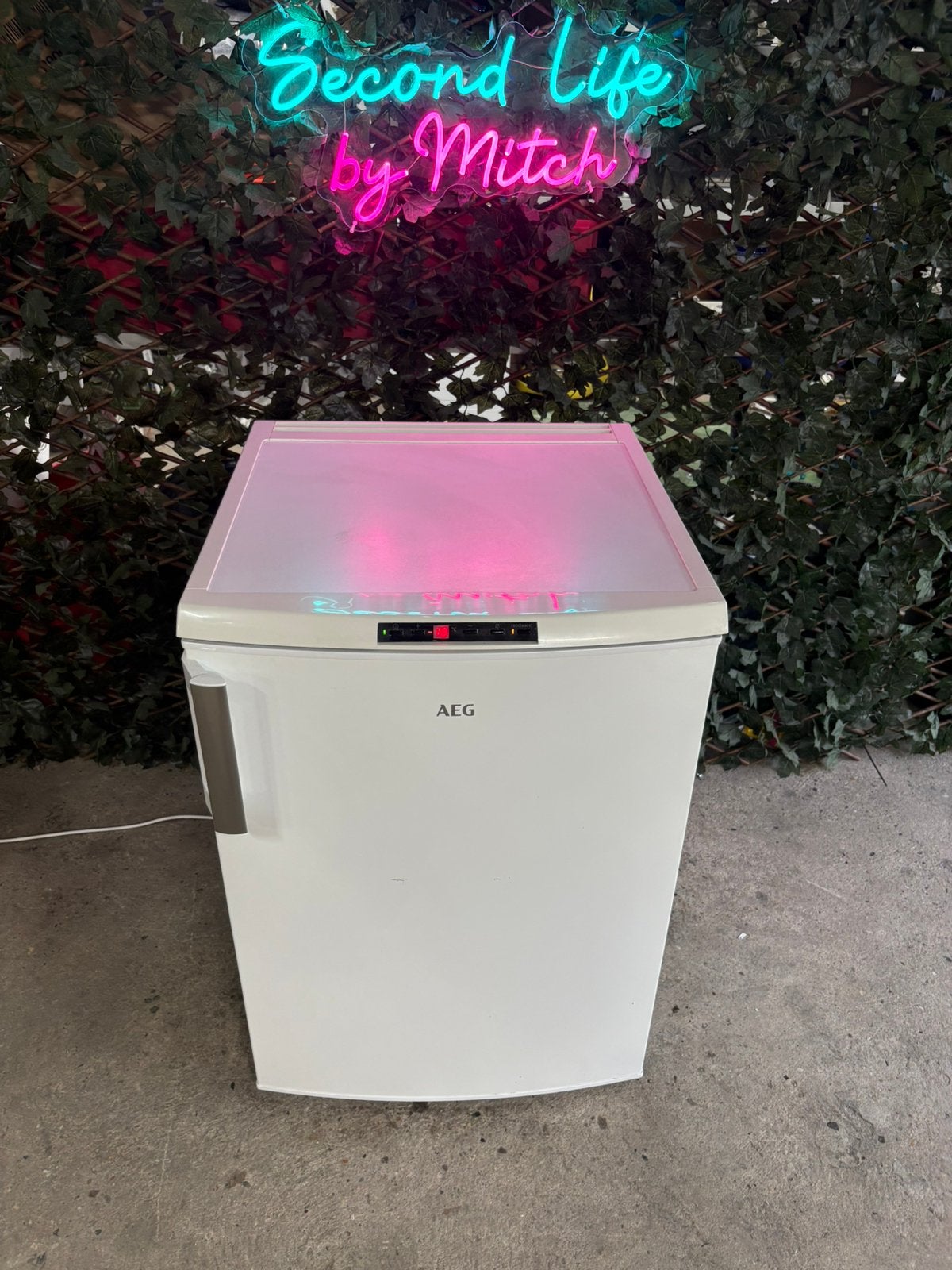 AEG Vrieskast NoFrost Tafelmodel, Minder dan 60 cm, Zo goed als nieuw, Energieklasse A of zuiniger, Vrijstaand