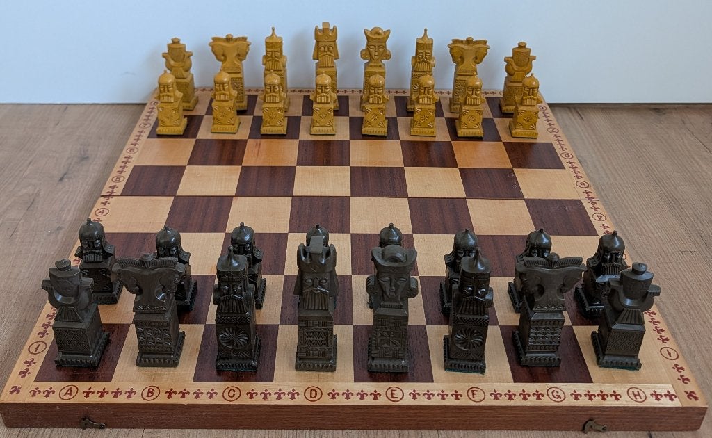 Uniek Schaakspel - Sovjet Unie (USSR), Russische uitvoering, Ophalen of Verzenden, Minder dan 500 stukjes, Zo goed als nieuw, Schaken