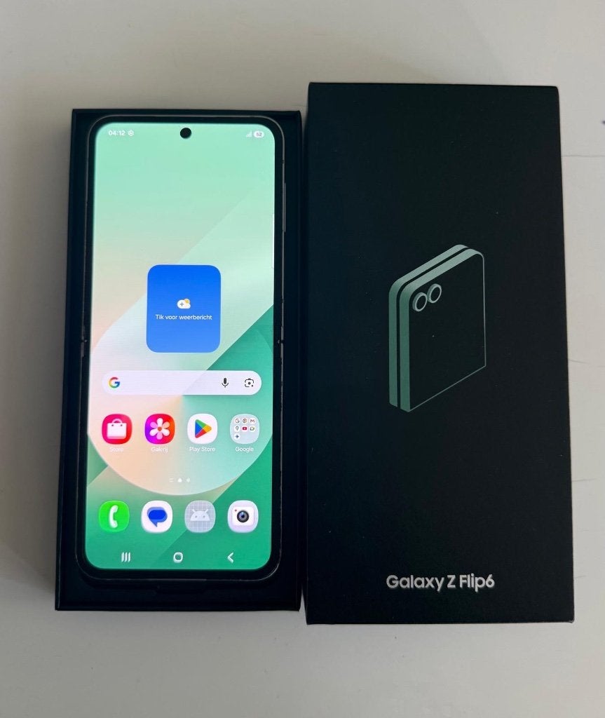 Te koop/ruilen ZGAN Samsung Galaxy Z Flip6 256gb 5G groen, Overige kleuren, Ophalen of Verzenden, Zo goed als nieuw, Zonder simlock