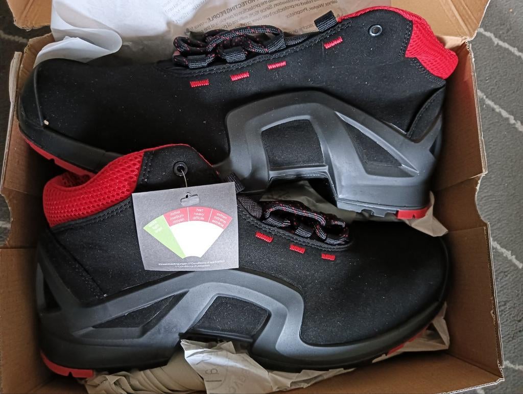 Splinternieuwe veilig werkschoenen maat 46, Ophalen of Verzenden, Nieuw, Zwart, Werkschoenen