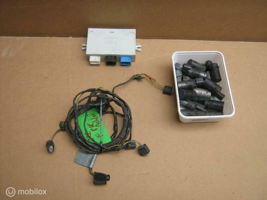 Parkeer Module PDC ECU Range Rover L322 Vogue YWC000930, Auto-onderdelen, Land Rover, Ophalen of Verzenden, Gebruikt, Land Rover