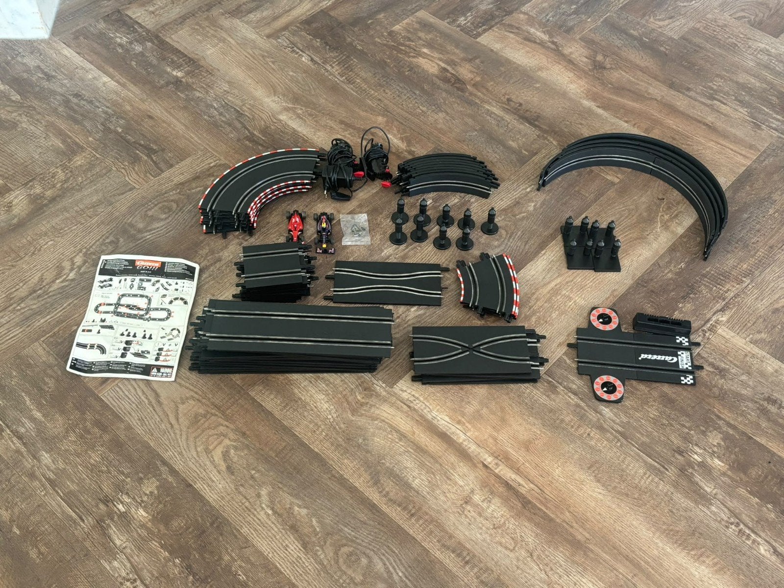 Carrera racebaan met 2 Formule 1 auto's, Ophalen, Zo goed als nieuw, Elektrisch, Carrera