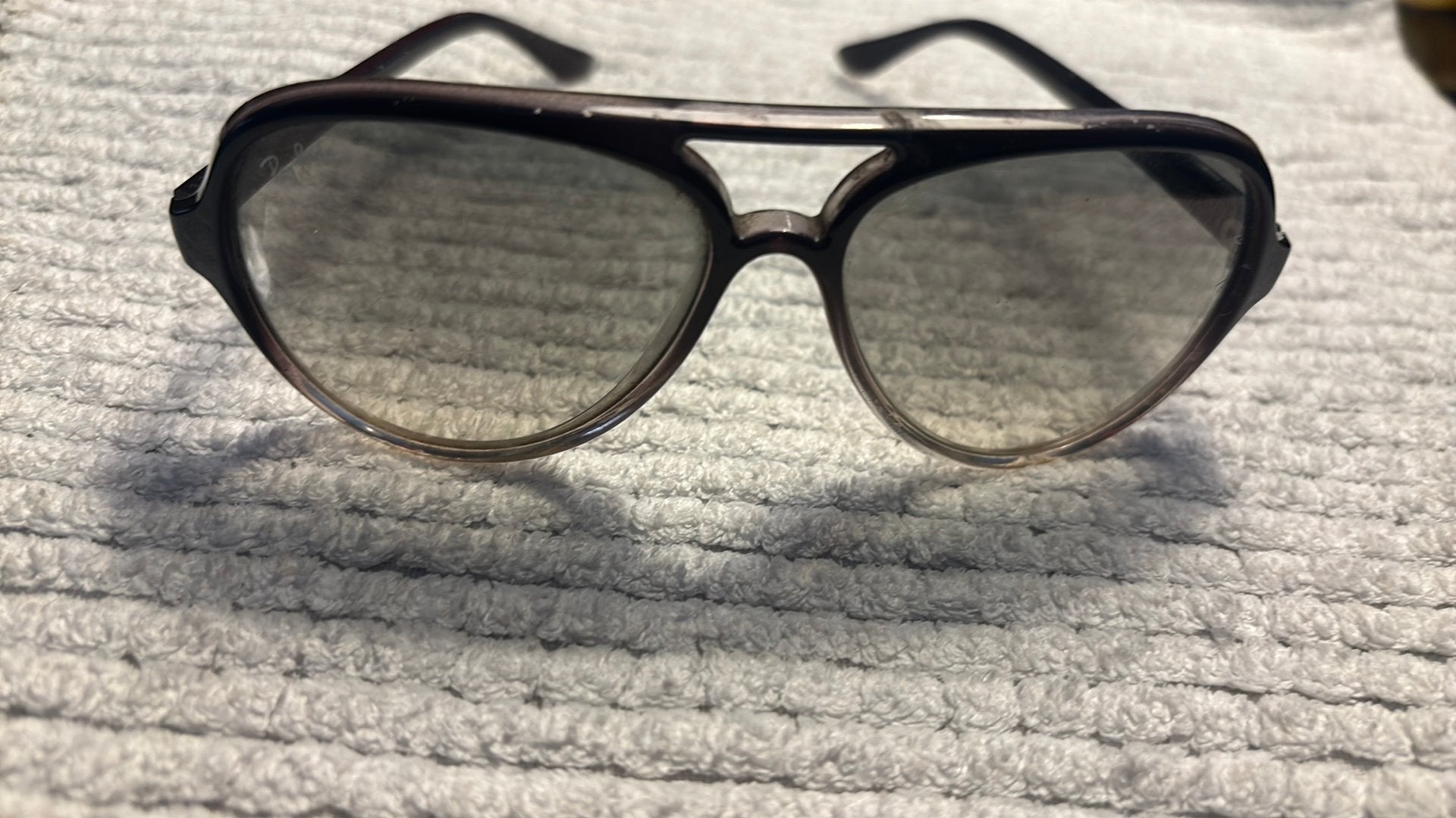 Ray ban zonnebril, Sieraden, Tassen en Uiterlijk, Zonnebrillen en Brillen | Heren, Gebruikt, Zonnebril, Blauw, Ophalen of Verzenden