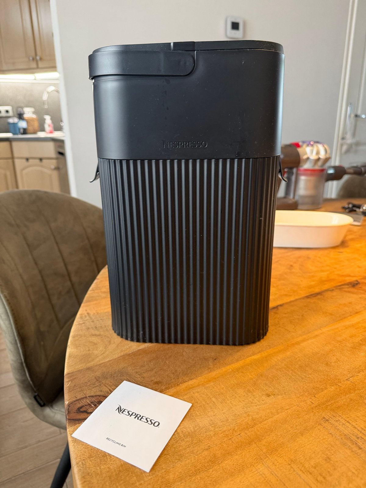 Nespresso Recycling Bak voor Koffiecapsules - Zwart, Ophalen of Verzenden, Zo goed als nieuw