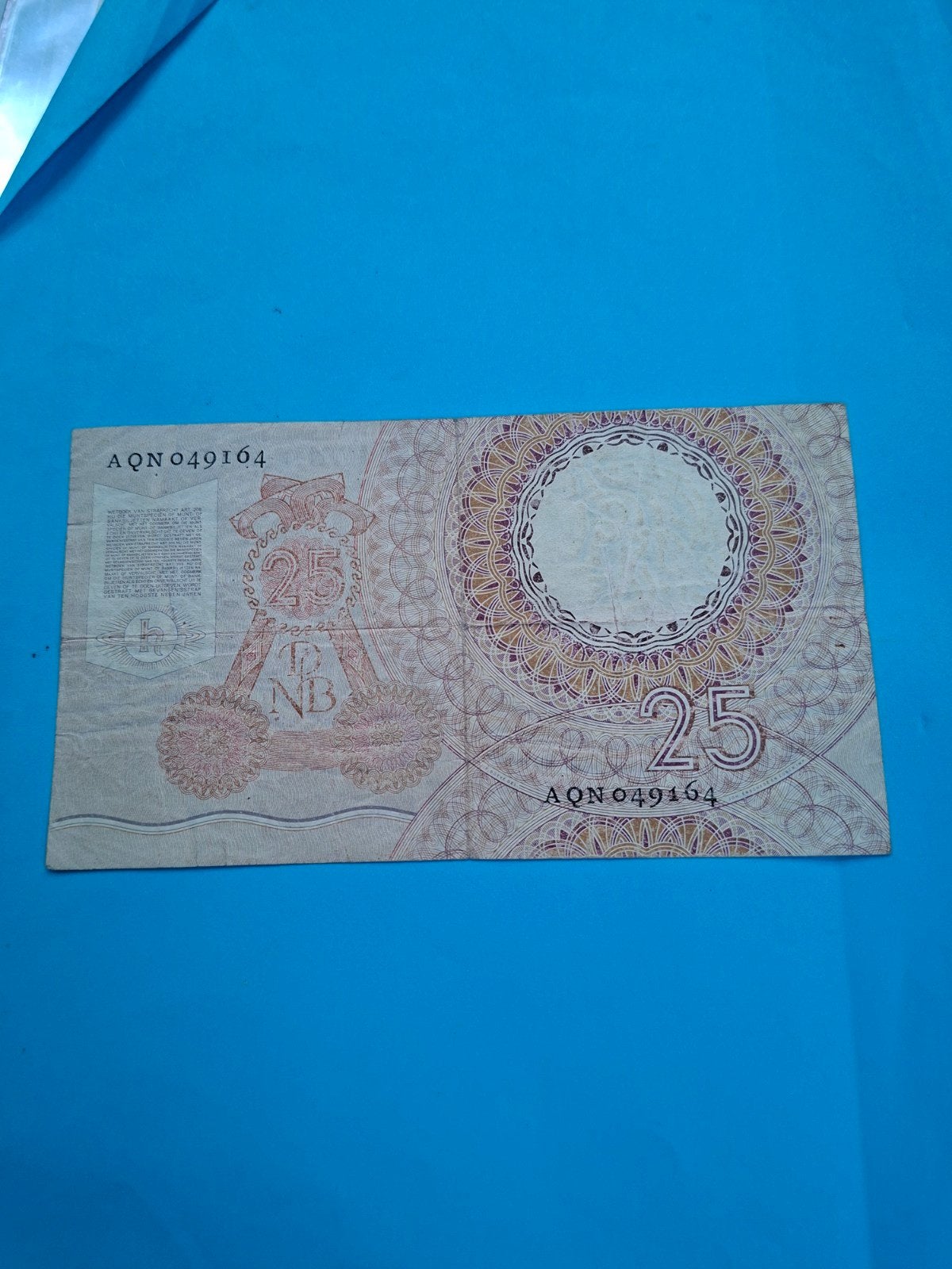 25 gulden MISDRUK Huygens uit 1955 in ZF+
ER missen een paar, Ophalen of Verzenden, 25 gulden, Los biljet