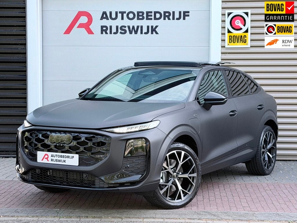 Audi Q3 Sportback 1.5 200kW e-hybrid S edition Pano/Sonos/Hu, 12 maanden, 1800 kg, 1498 cc, Nieuw