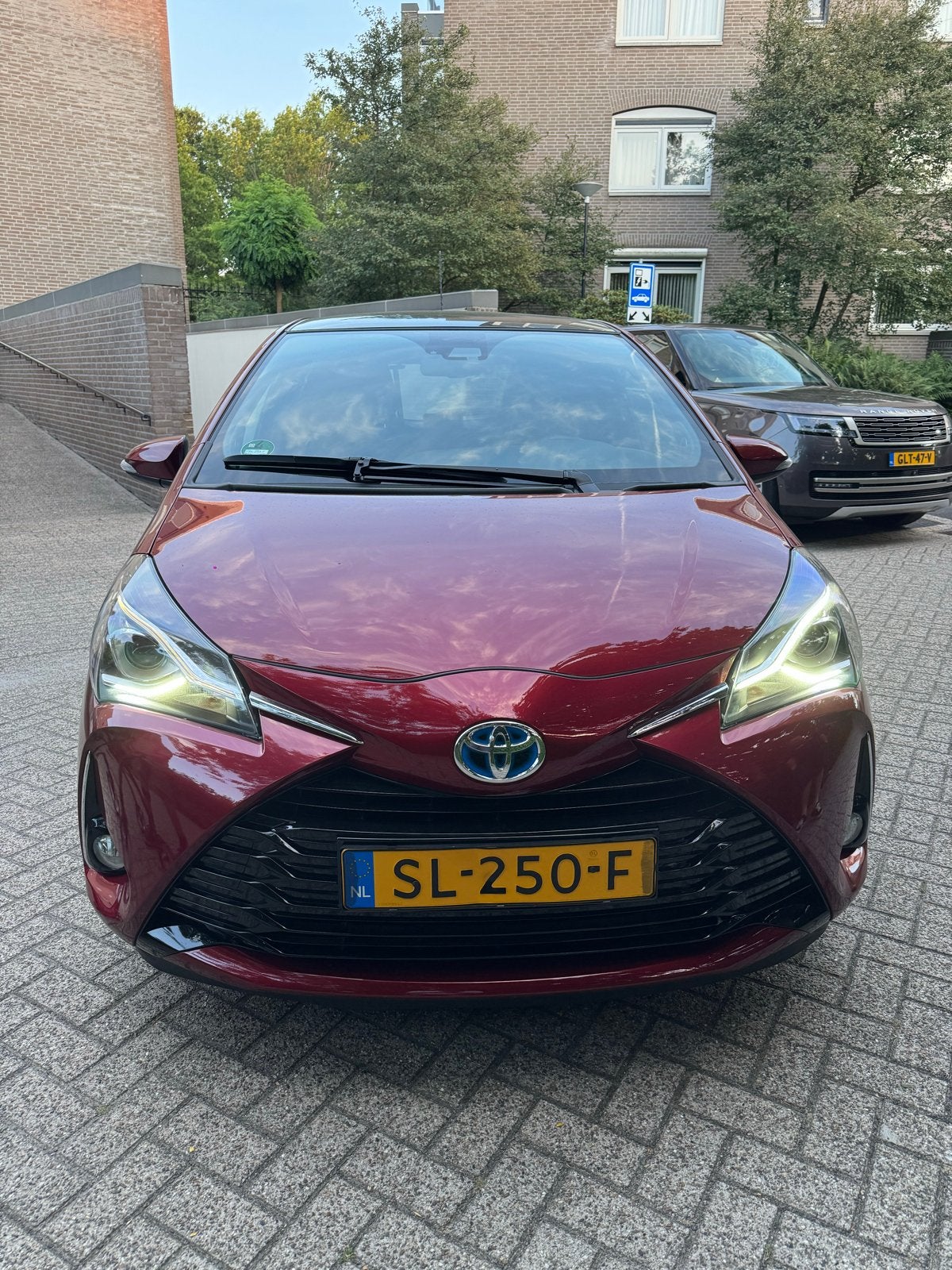 Toyota Yaris Premium 1.5 Hybrid 2018 2e eig 35.000 Km, 49 €/maand, Origineel Nederlands, Yaris, Te koop