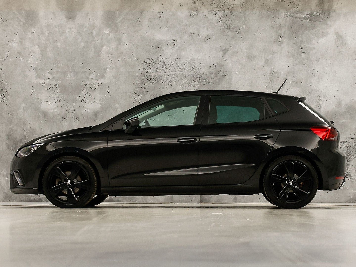 SEAT Ibiza 1.0 TSI FR Automaat (APPLE CARPLAY, GROOT NAVI, L, Auto's, 12 maanden, Euro 6, 580 kg, 116 pk