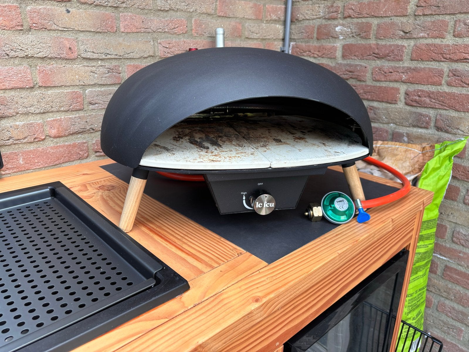 Le Feu Turtle 3.0 Outdoor Pizzaoven | Gasgestookt, Ophalen, Zo goed als nieuw