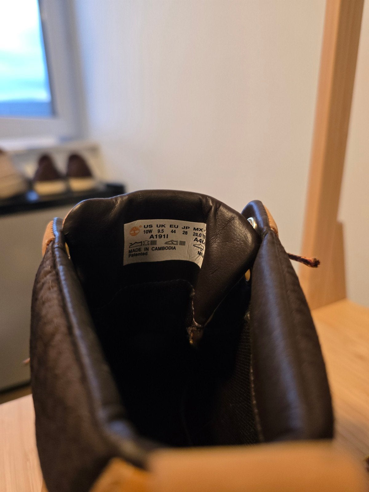 Timberland boots - Gedragen met vlekken en versleten veters, Kleding | Heren, Schoenen, Bruin, Timberland, Boots, Ophalen of Verzenden
