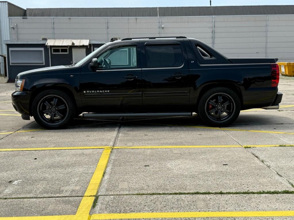 Chevrolet AVALANCHE 5.3 Benzine geel kenteken!, Auto's, Automaat, Gebruikt, 324 pk, Zwart