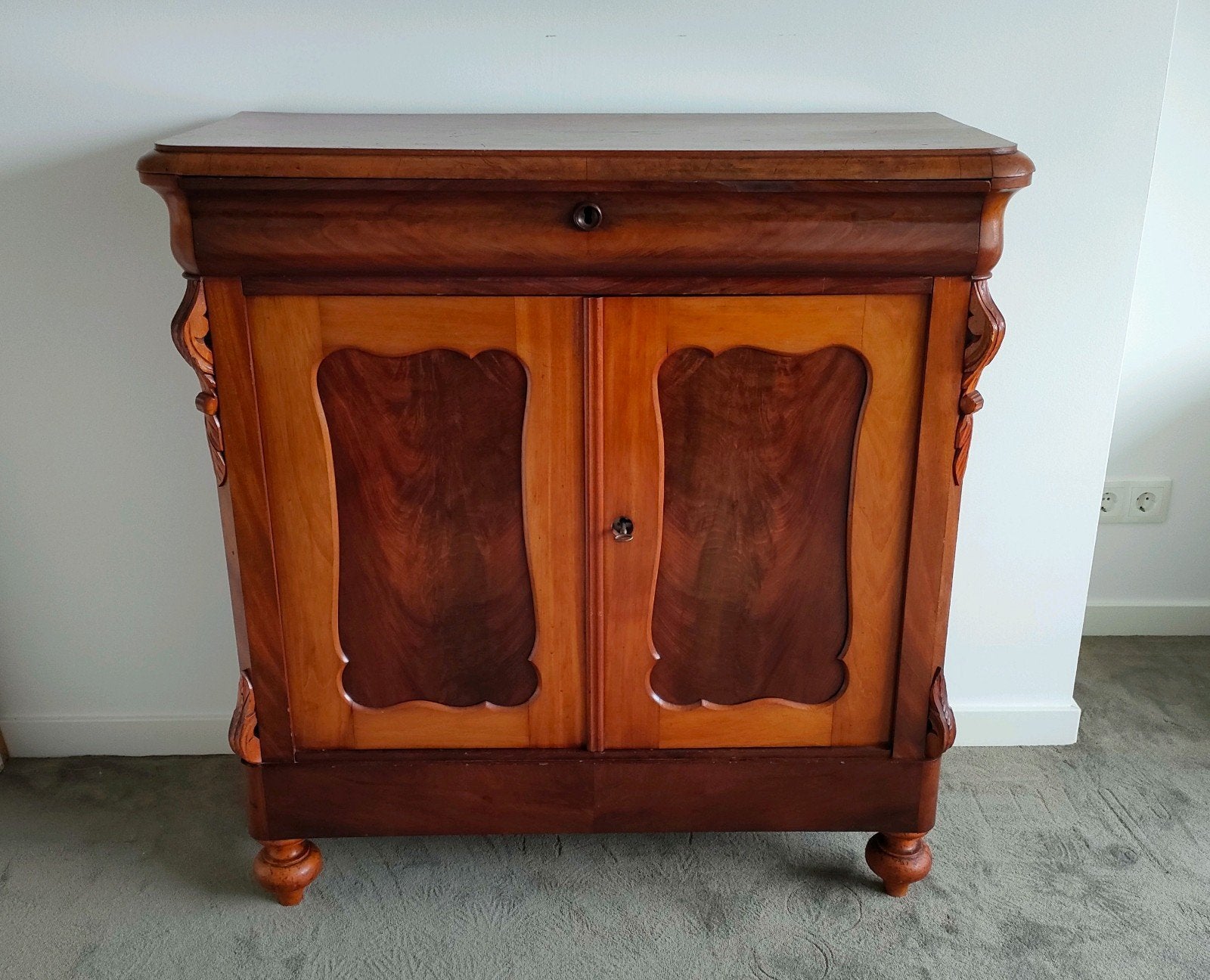 antiek Biedermeier penantkastje dressoir mahonie kastje, Huis en Inrichting, Ophalen, Gebruikt, Antiek Biedermeier, Met lade(s)