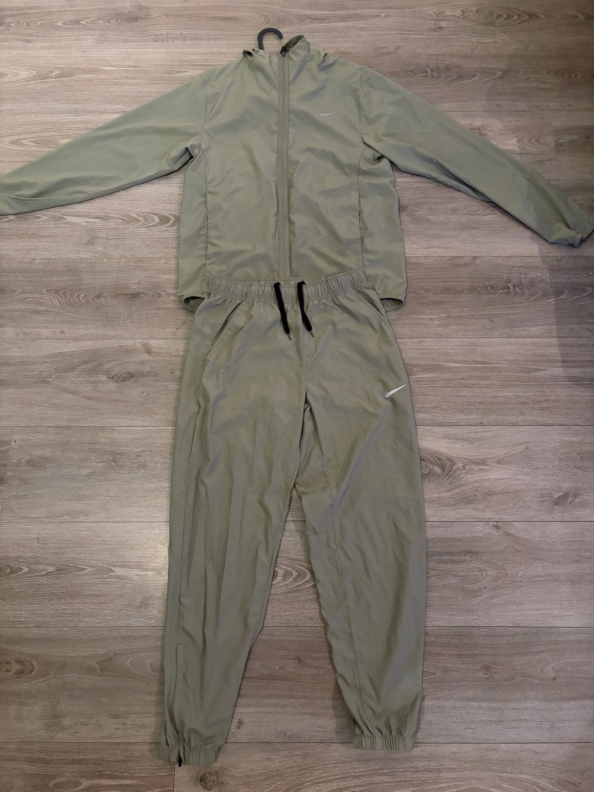 Nike en Under Armour trainingspakken - Diverse maten, Kleding | Heren, Sportkleding, Fitness, Meerkleurig, Overige maten, Ophalen of Verzenden
