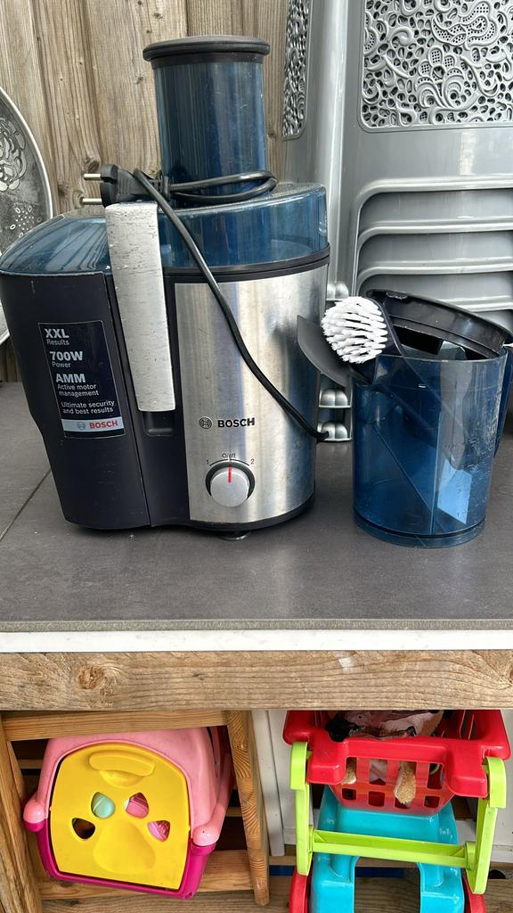 Fruit juicer bosch, Ophalen of Verzenden, Zo goed als nieuw
