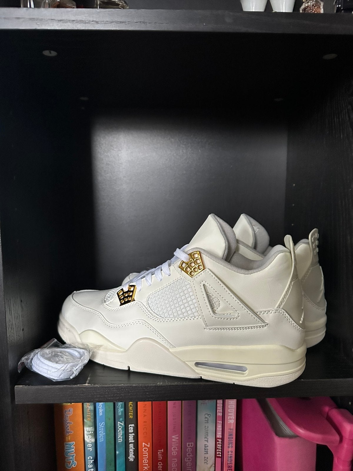 Sneakers, Wit, Nieuw, Ophalen of Verzenden, Sneakers of Gympen