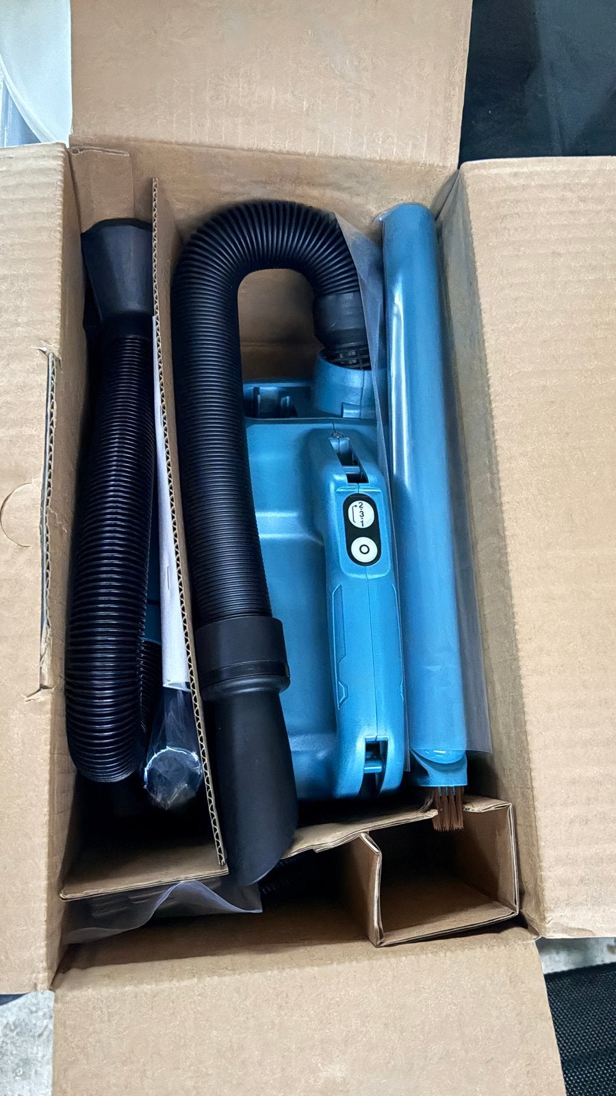 Makita Accu Stofzuiger CL121DZ - Draadloos en Krachtig, Kruimeldief, Ophalen of Verzenden, Reservoir, Makita