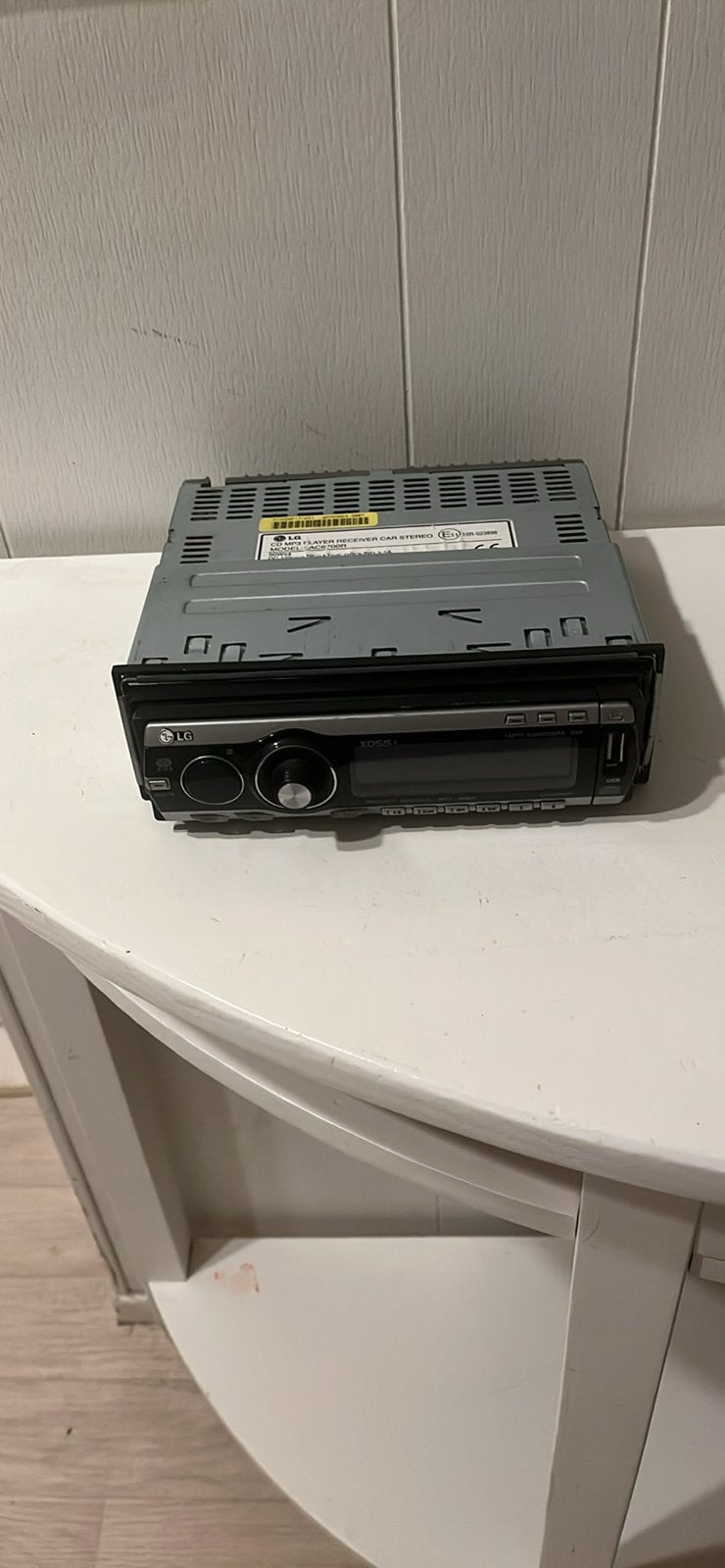 LG Autoradio met CD-speler en USB-aansluiting, Auto diversen, Ophalen, Gebruikt