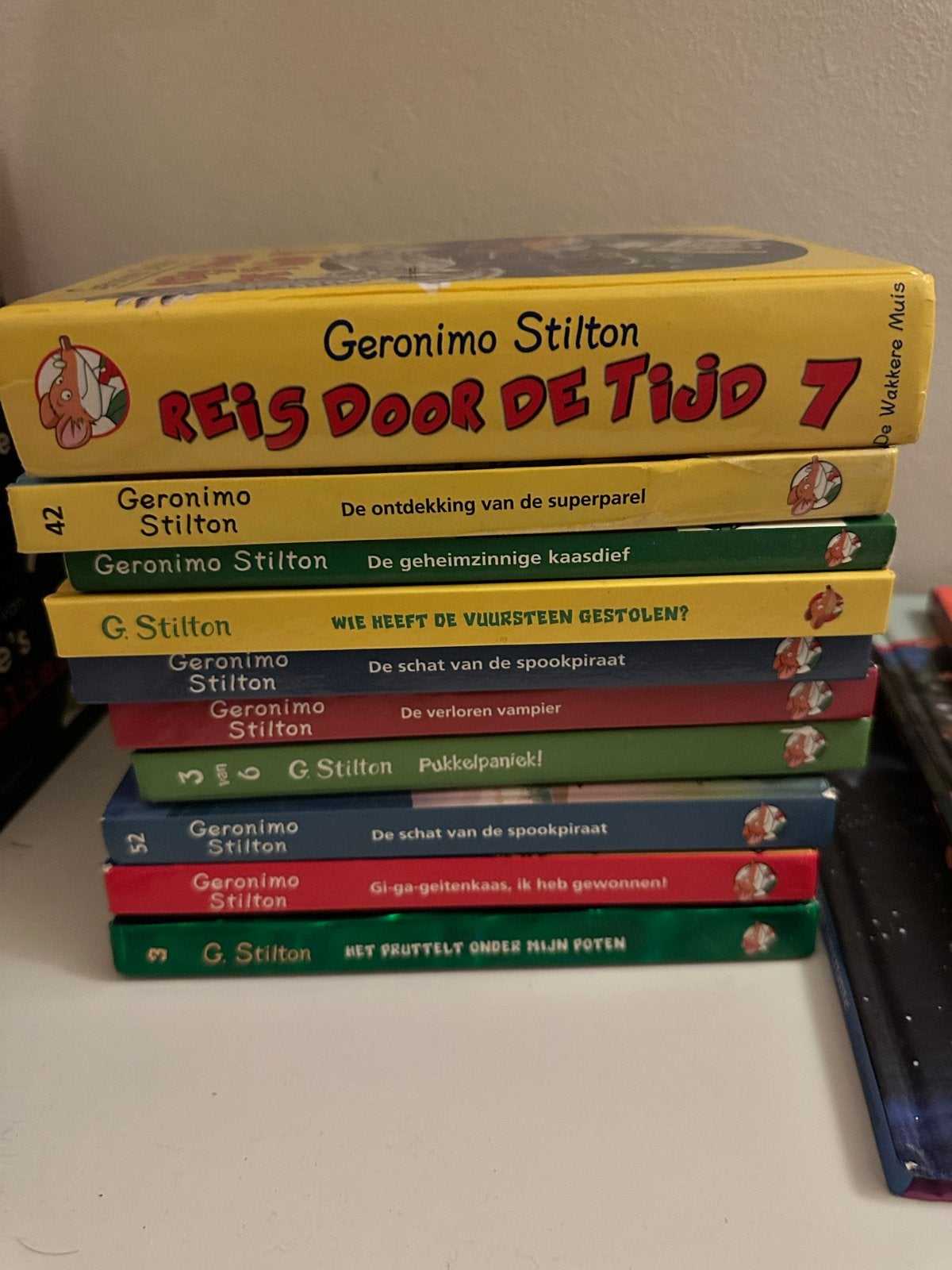 Geronimo Stilton Boekenpakket - 9 avontuurlijke verhalen, Ophalen of Verzenden, Gelezen, Fictie algemeen