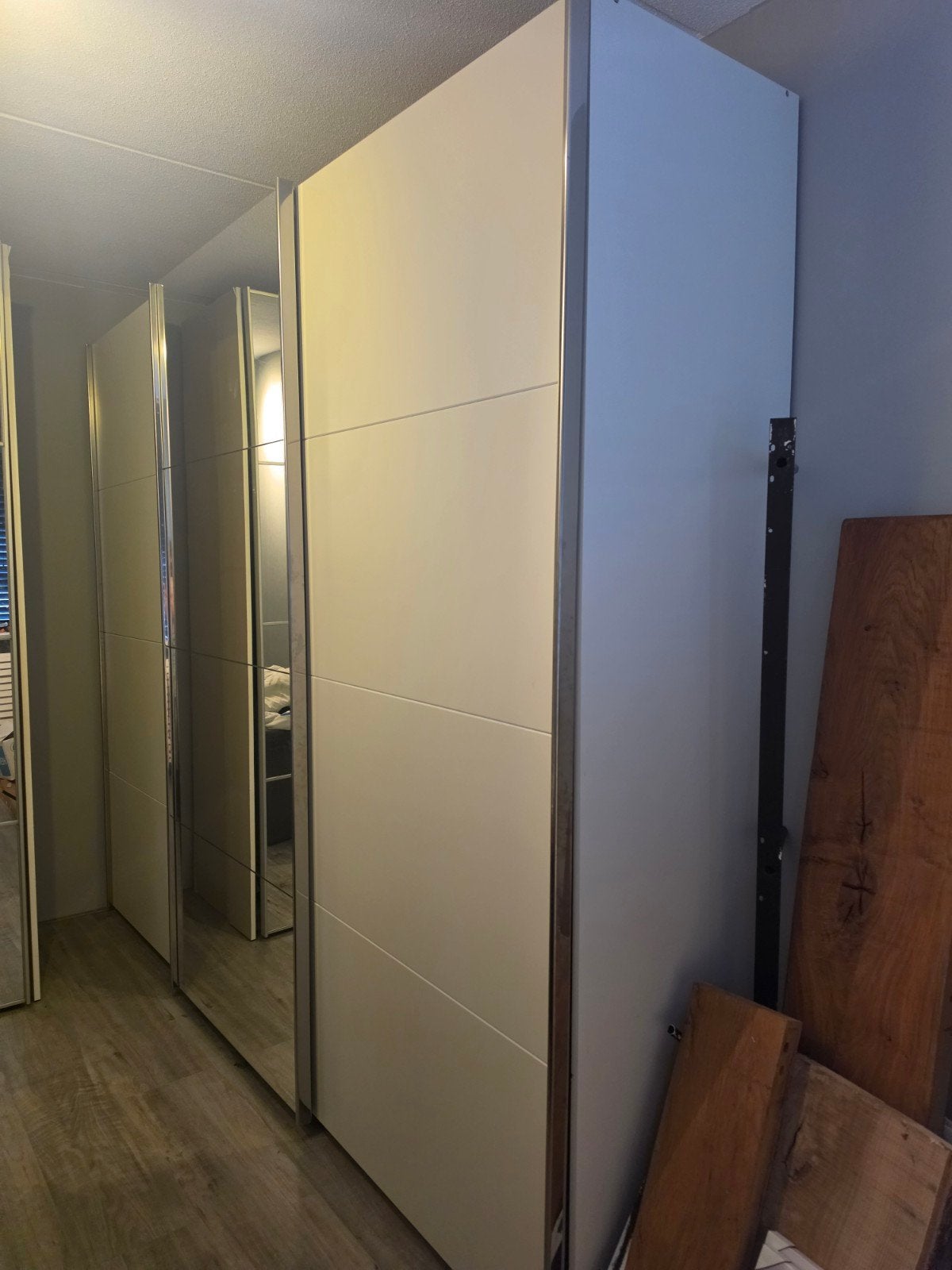 Kledingkast met spiegeldeuren en lades, Huis en Inrichting, Kasten | Kledingkasten, Ophalen, Overige materialen, Gebruikt, 200 cm of meer